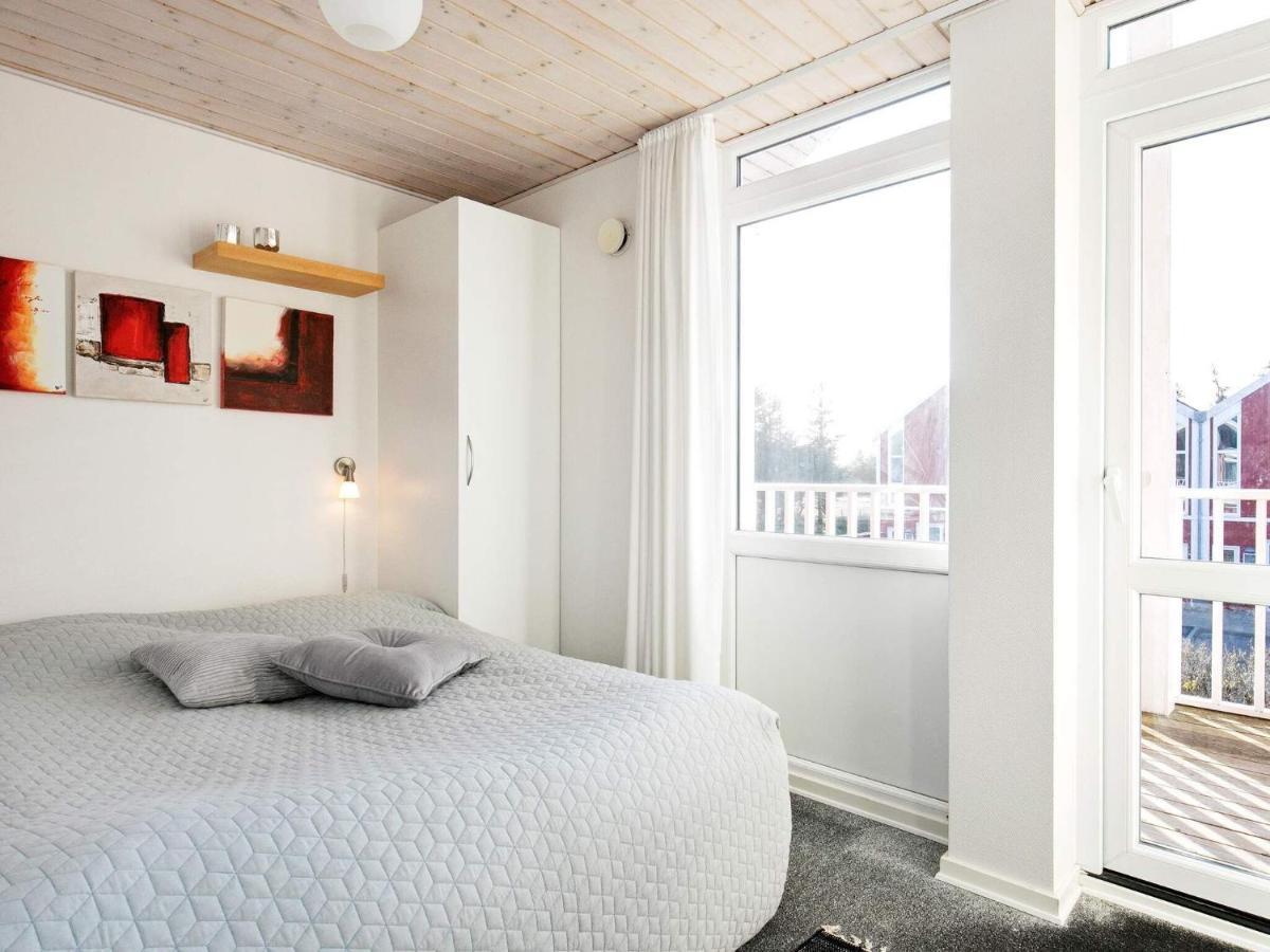 6 Person Holiday Home On A Holiday Park In 루켄 외부 사진